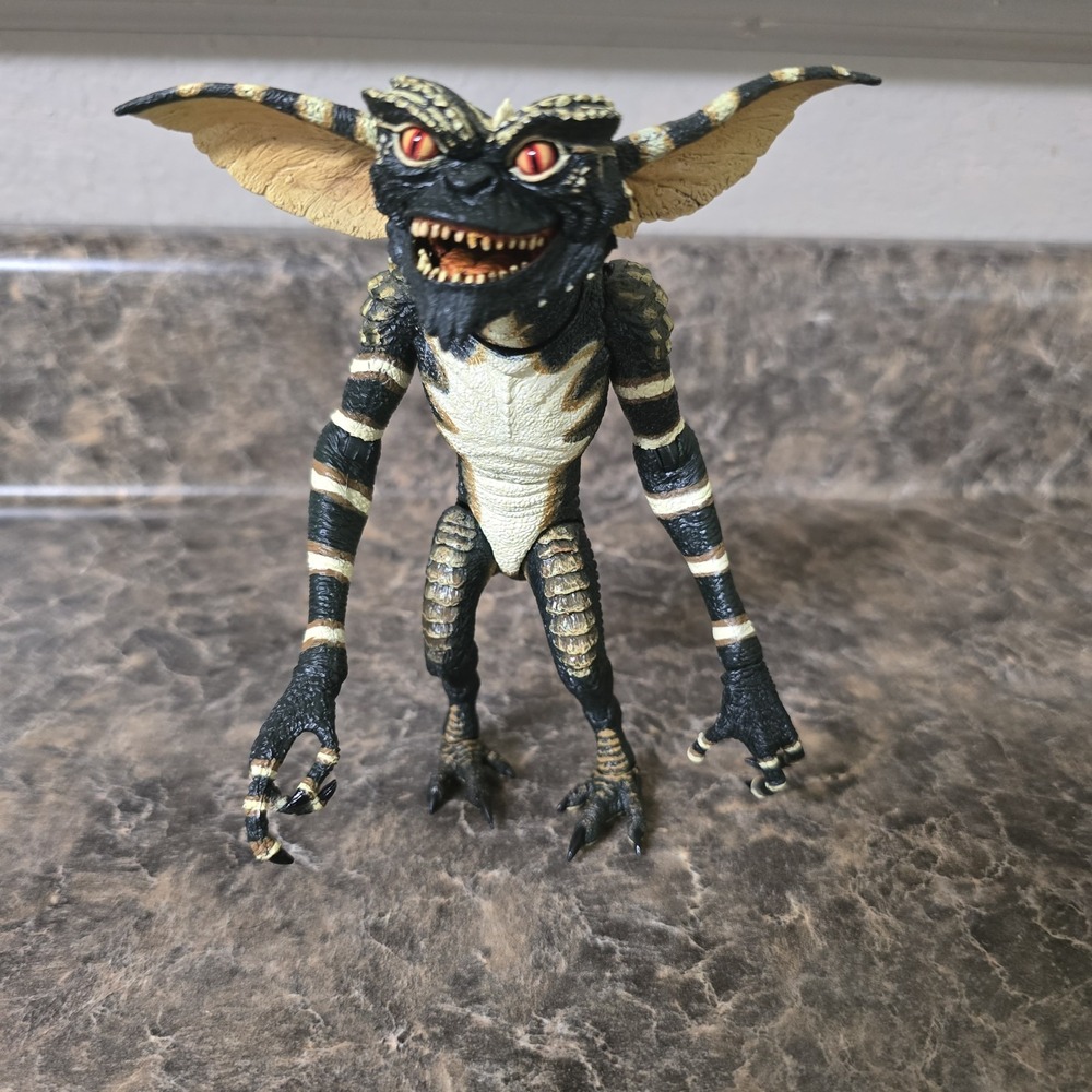 NECA Gremlins Ultimate‎ Gremlin 7" Action Figure Stripe